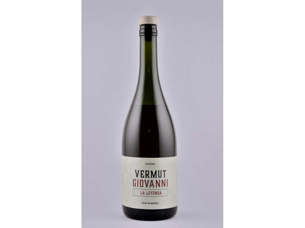 Vermut Giovanni Rosso Caja Estuche x 3 botellas.